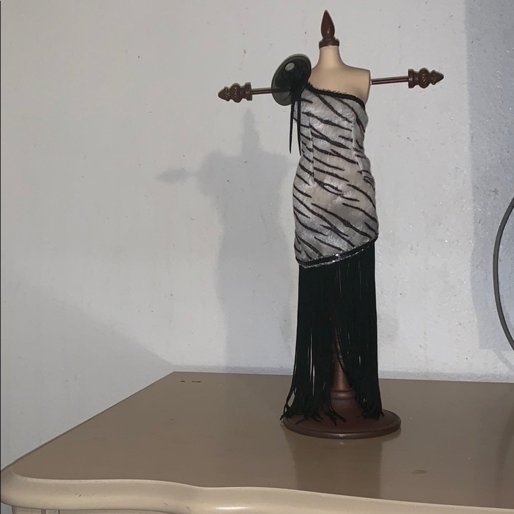 Lady jewelry hanger 🤩